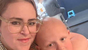 Matka si myslela, že jej syn (7) si oholil hlavu. Išlo však o nečakanú diagnózu