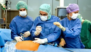 ZOZNAM. Na ktoré operácie vám musí dať poisťovňa súhlas?