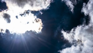 Slnečné lúče si našli cestu do zamrznutých kútov. Teploty lámu rekordy