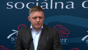 NAŽIVO: Tlačovka Fica o rodičovskom príspevku