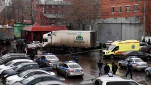 Streľba v Moskve. Útočník zadržiava v továrni rukojemníkov