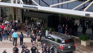 Útočník zabil v nemocnici štyroch ľudí, potom sa zastrelil