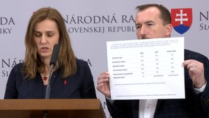 Aj napriek rozhodnutiu súdu sa s dcérou nestretáva. Bývalý partner mladej mamičky prekazil stretnutie už 175-krát