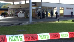 Rozruch v Trenčíne: Na benzínke našli granát, bol v blízkosti propán-butánových fliaš