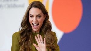 Aké je tajomstvo nových vlasov Kate Middleton? Vďaka tomuto triku vyzerá jej hriva fantasticky