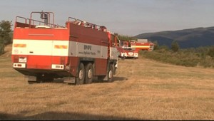 Požiar lesa. Obyvatelia mali strach o život