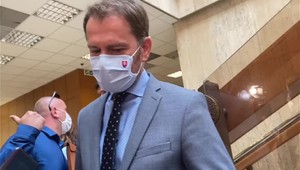 Šéf financií Igor Matovič ešte nemá termín na Sputnik. Ďalšie obvinenie na hlavu Lengvarského?