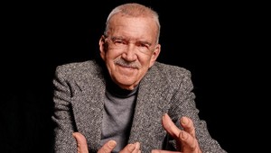 Zomrel známy herec Dušan Kaprálik. Jeho blízki na neho spomínajú ako na veľkú osobnosť