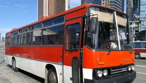 Retro dvojzápas Spartaka: ikarus, sovietska kultúra aj Hudashow