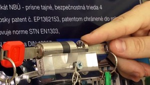 Počas leta stúpa počet vlámaní. Zlodejom pomáhajú sami majitelia bytov