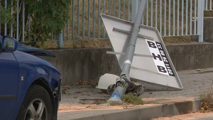 Náraz do stĺpa ukončil život 52-ročného vodiča