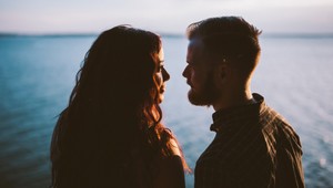 Psychológ, ktorý pomohol viac ako tisíc párom, prezradil, čo je vo vzťahu najdôležitejšie