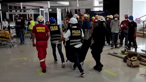 Desivý kolaps strechy nákupného centra: Záchranári stále hľadajú preživších