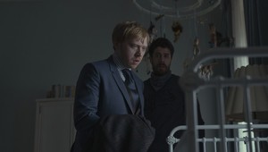 Nebudete chápať, o čo ide: Pozrite si naozaj čudný trailer na nový seriál od jedného z najlepších hororových režisérov!