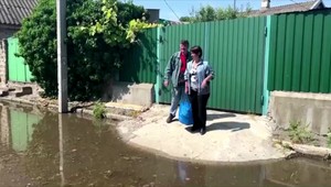 Svedectvá ľudí mesiac po výbuchu Kachovky: Máme toxickú vodu a na záhrade míny