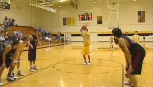 Sú vraj veci medzi nebom a zemou... Tento kôš medzi ne určite patrí!