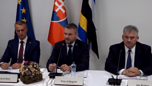 Na výjazdovom rokovaní v Slavošovciach ministri rozdelili viac ako 1,8 milióna eur