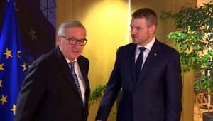 Pellegrini v Bruseli pripomínal Fica, no mal jemnejšiu rétoriku