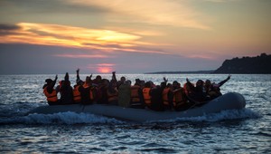 Do Grécka prišlo 1 700 migrantov, Taliani zachraňovali utečencov z člnu