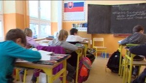 Učiteľ si získal dôveru matky svojho žiaka. Chlapca (11) mal potom sexuálne zneužívať u seba doma