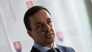 Erik Tomáš nemá morálne právo byť poslancom, tvrdí SaS