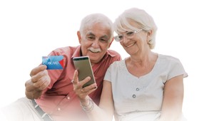 Tesco končí s papierovými letákmi a spúšťa zľavy pre seniorov