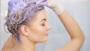 Ženy sa zbláznili do novej šampónovej výzvy: Pozor, na všetky vlasy TO nefunguje!