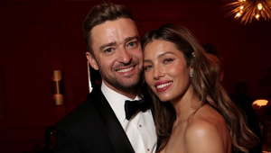 Hollywoodska nevera? Justin Timberlake si dal dole obrúčku a dotýkal sa kolegyne!