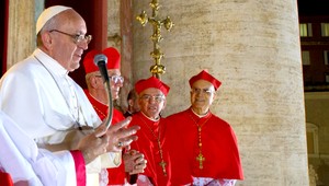 Duchovný vodca? Nielen to, František je mocný politik