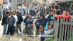 Bitka v osade. Rodinné nezhody riešili päsťami