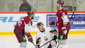 Halu nestíhajú zamraziť. Šampionát v Lotyšsku ohrozený