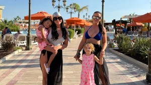 ŠOK na dovolenke! Sestry Daniela a Veronika NÍZLOVÉ sa báli, že im UNESÚ deti!