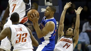 Bucks po dlhej šnúre zdolali Houston, prvýkrát od roku 2004