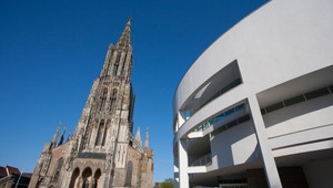 Najvyššiu katedrálu sveta ohrozujú moč a zvratky