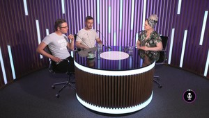 Komik Adámy: Zaujímavé, ten, kto sa prehlásil za Žida 21. storočia má doma Evu Braunovú