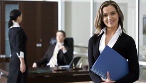 Ženy verzus muži. Platy stále nie sú rovnaké