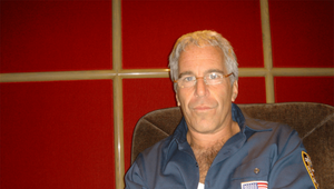 Našli sme slovenskú modelku, ktorá roky komunikovala s Epsteinom. Ona posielala sexy fotky, on jej platil!