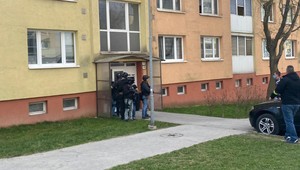 Poplach pri košickom nákupnom centre: Muž mal pri sebe luk a nebezpečné chemické látky