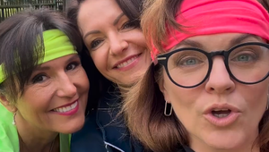 Vie Marta Jandová vôbec oddychovať? Neuveríte, čo s manželkami jej otca podnikajú!