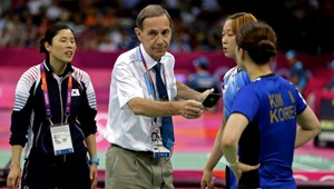 Bedmintonistky sa snažili prehrať, diskvalifikovali ich!