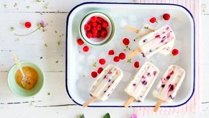 Jogurtovo-ovocné nanuky: Pripravte si zdravú pochúťku za pár minút!