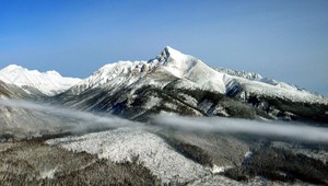 Do Tatier sa vrátila zima. So všetkým, čo k tomu patrí