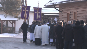 Smutná rozlúčka v Spišských Hanušovciach: Študentke Alenke prišli vzdať úctu stovky ľudí