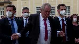 Český prezident nemá príznaky koronavírusu, o dva dni by mal vymenovať nového premiéra