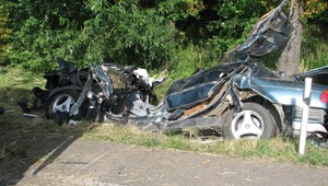 Vodič (†23) luxusného BMW neprežil zrážku s nákladiakom