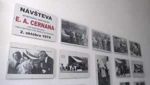 Posledný muž na Mesiaci mal slovenské korene. Astronauta si pripomínajú na Kysuciach