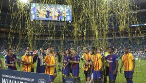 FC Barcelona si bez zaváhania odnáša Medzinárodný  pohár majstrov