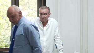 Zvrátený plán: Muž chladnokrvne zabil svoju ex na ceste za rodinou