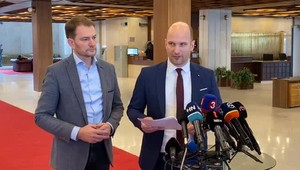 Týždeň v politike podľa politológa: Vláda vytiahla populizmus za ktorý by sa nehanbil ani reprezentant na bežkách Fico