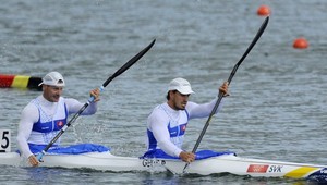 Slováci na OH. Gelle s Vlčekom do finále K2 na 1000 m